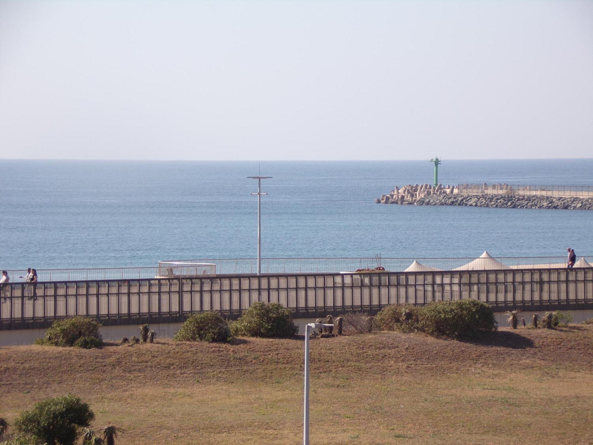 Quayside 308 On The Water - Ocean View Apartment